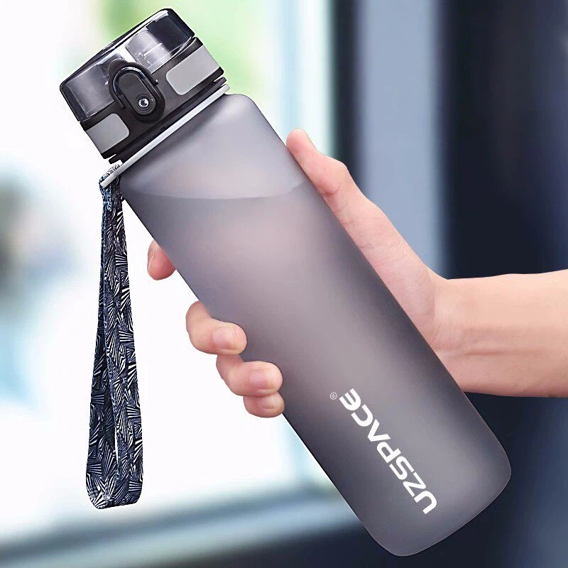 Bouteille d'eau portable sans  - Sports Equipment Photos avis et prix